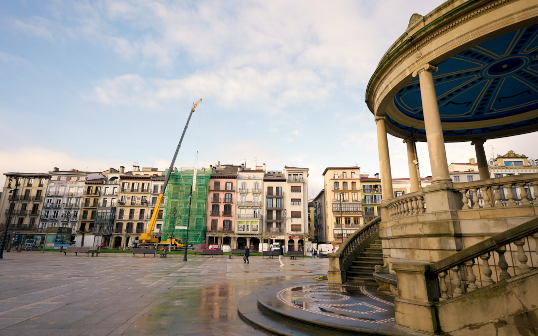 Reforma de cubierta en la Plaza del Castillo 