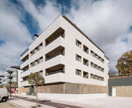 Avenida Lezcairu 4 - Mutilva